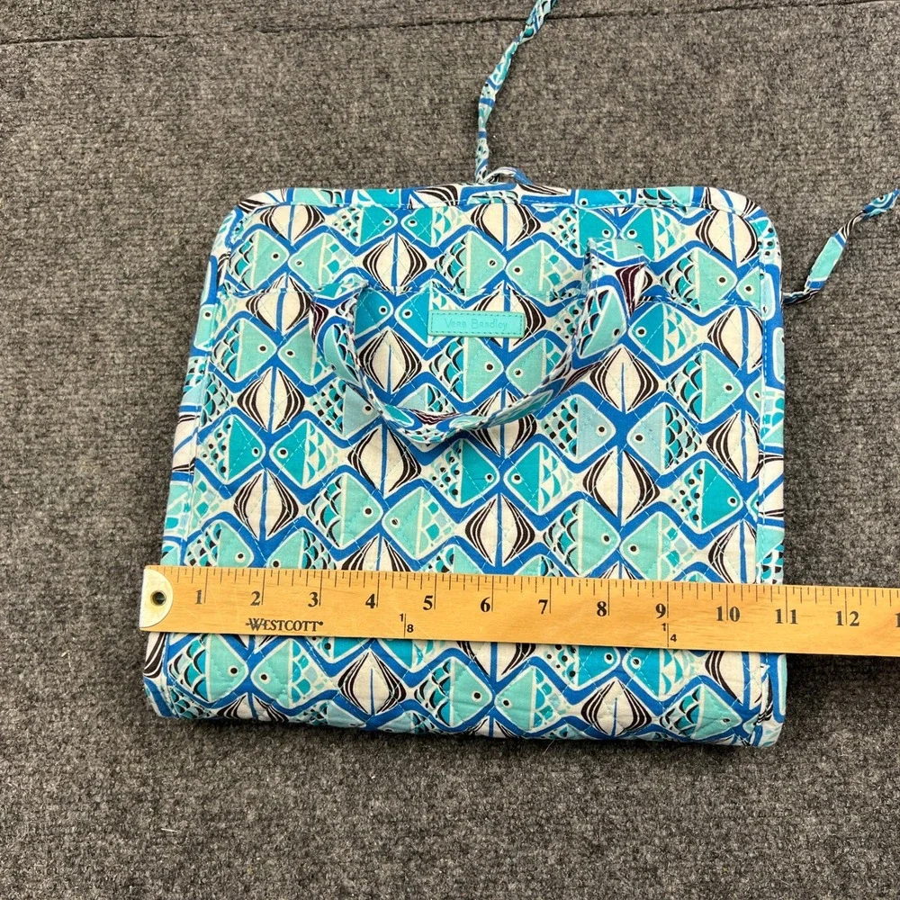 Vera Bradley Hanging Travel Organizer Go Fish Blue Quilted Toiletry Bag Pouch
